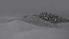 SiC grains and powder hill