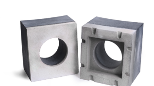 Saint-Gobain Performance Ceramics & Refractories has introduced a third generation of silicon carbide (SiC) refractories designed to effectively protect copper furnaces. Dedicated R&D teams have developed high performance materials that offer an industry-leading service life. In the field, experienced engineers apply their design expertise to deliver refractory systems that enhance furnace performance, reliability and service life.