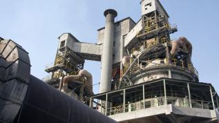 Crude steel production begins with the reduction process, where the iron ore reacts with carbon sources inside the blast furnace. The blast furnace requires different types of refractory products with resistance to thermo-mechanical and thermo-chemical reactions. 