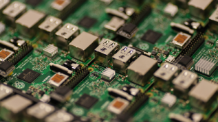 Electronics & Semiconductor | Saint-Gobain Performance Ceramics & Refractories